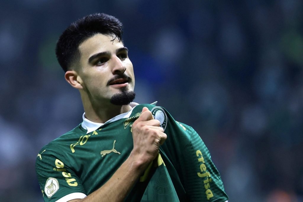 Flaco-López-Palmeiras-Jogo-2XK3TXR Flaco López, do Palmeiras, comemorando um gol marcado na rodada do Brasileirão de 2024.