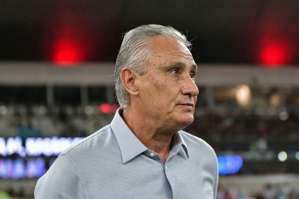 Tite-Flamengo-técnico-jogo-alamy2XG5BR Técnico Tite no comando do Flamengo no Maracanã