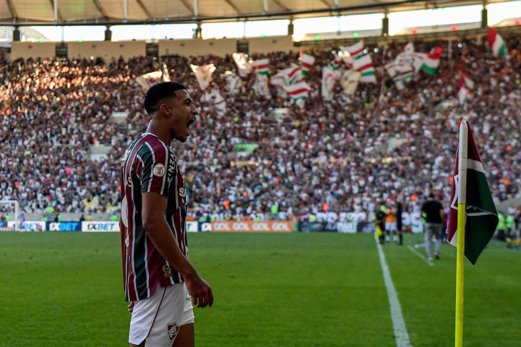 Kauã-Elias-Fluminense-Jogo-2XP8TBJ Kauã Elias, do Fluminense, comemorando um gol marcado em uma das rodadas do Brasileirão de 2024.