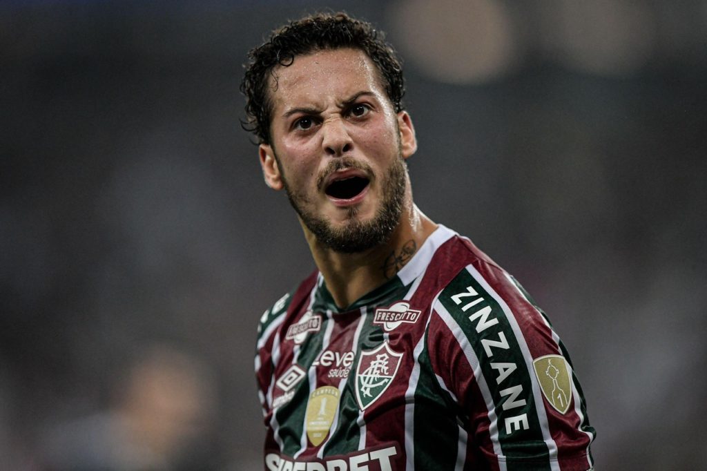 Guga-Fluminense-Jogo-2XWTRF6 Guga, do Fluminense, comemorando um gol marcado pelo time na temporada de 2024.