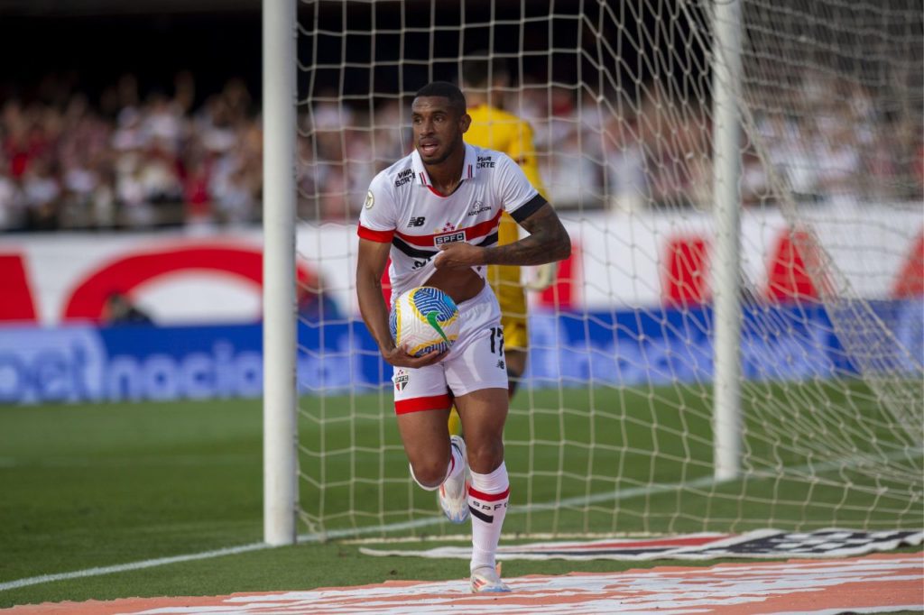 André-Silva-São-Paulo-gol-alamy2XRN6NH Atacante André Silva comemora gol do São Paulo no Morumbi