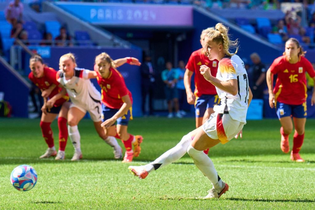 Espanha perde pênalti, e Alemanha leva o bronze olímpico