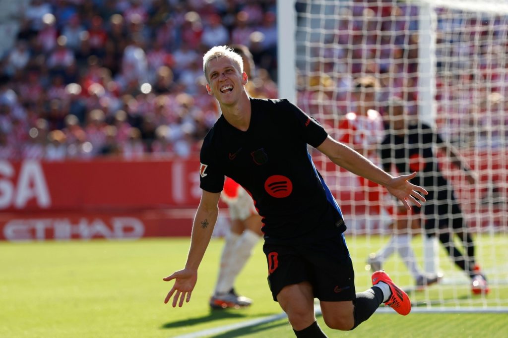 Barcelona goleia o Girona fora de casa e lidera a LaLiga