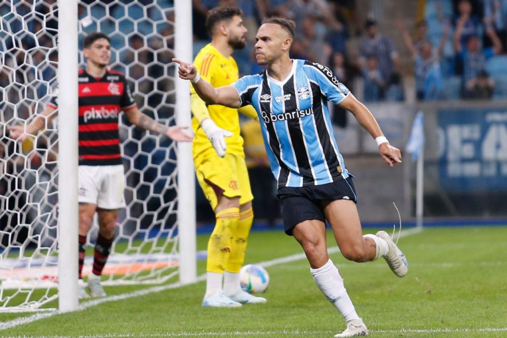 Grêmio vence o time reserva do Flamengo pelo Brasileirão