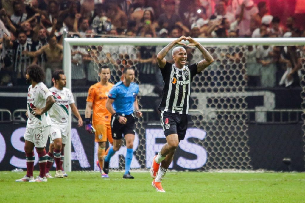 Atlético-MG elimina Fluminense e vai à semifinal da Libertadores