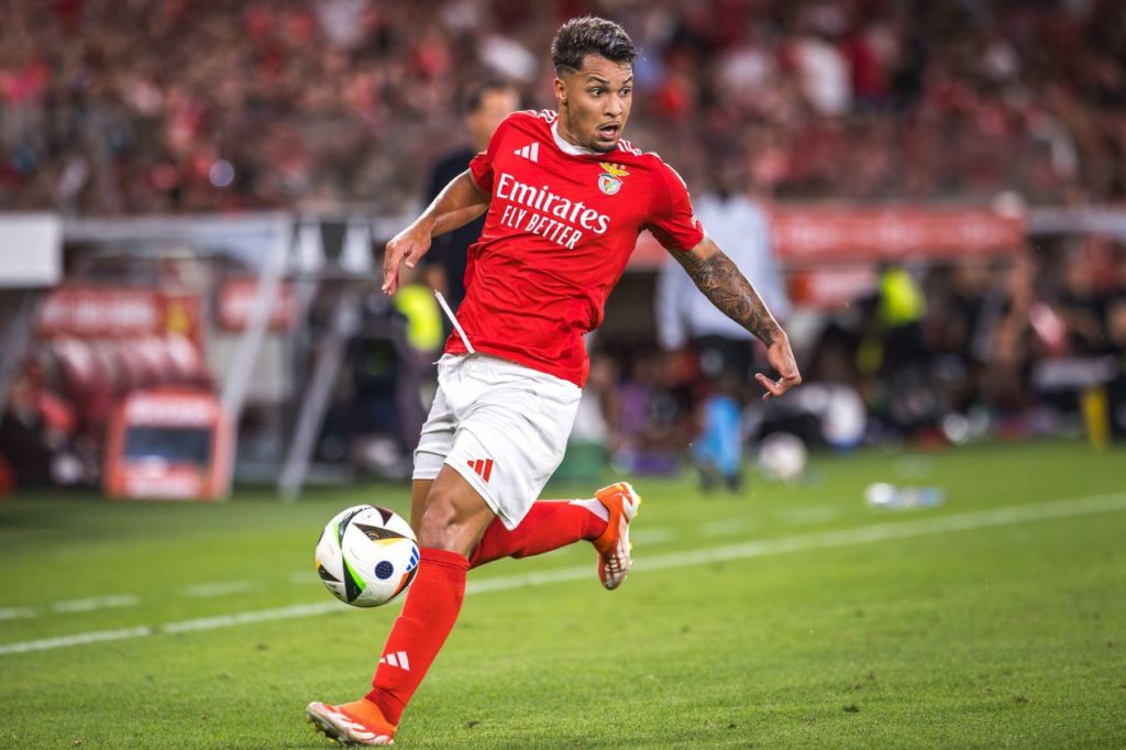 Marcos-Leonardo-Benfica-jogo-alamy2XMRETF Atacante brasileiro Marcos Leonardo em jogo do Benfica, de Portugal