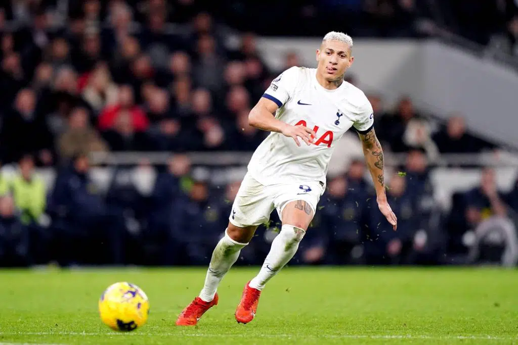 Tottenham e Manchester United são favoritos na Liga Europa; Veja odds