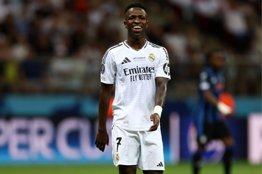 Vinicius-Junior-Real-Madrid-jogo-alamy2XTHNKF Atacante Vini Jr em jogo do Real Madrid