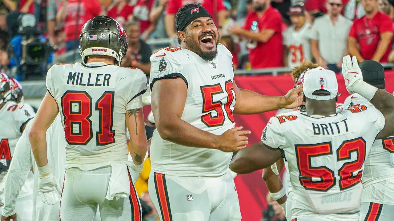 Vita Vea (Tampa Bay Buccaneers) Palpite Miami Dolphins x Tampa Bay Buccaneers – NFL – 28/12/2025
