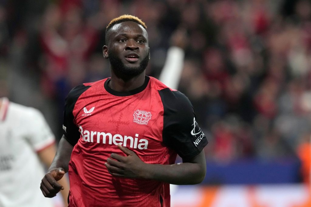Bayer Leverkusen vence o Milan em casa pela Champions League
