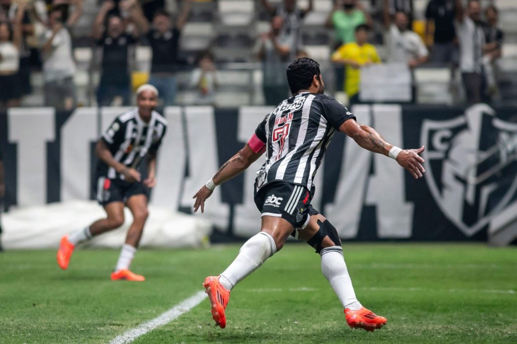 Atlético-MG vence o Grêmio em jogo atrasado do Brasileirão