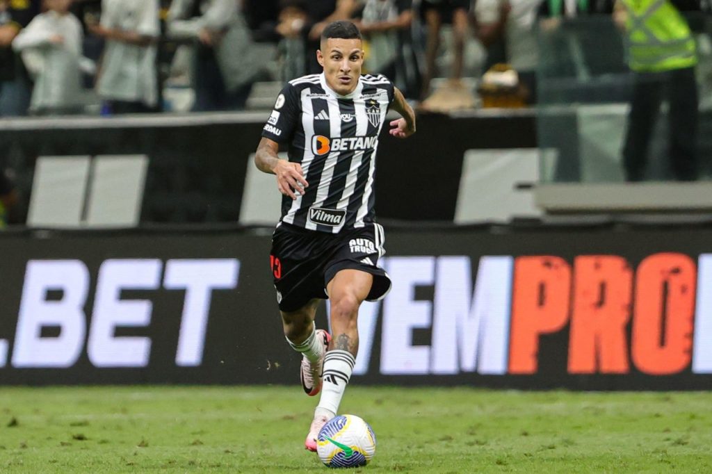 Atlético-MG: Arana sofre lesão e não enfrenta o Vitória