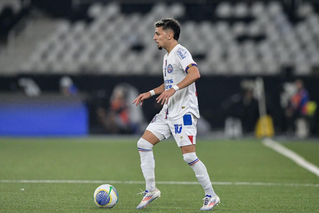 Bahia ganha reforço de atacante para reta final do Brasileirão