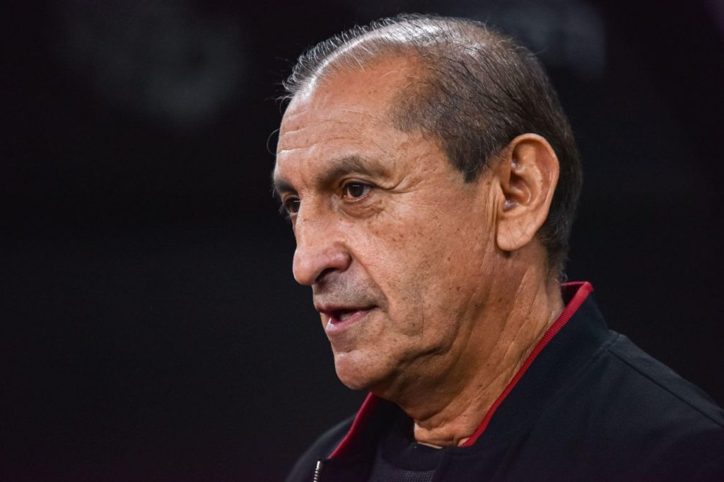 Ramon-Diaz-Corinthians-treinador-alamy2Y8KD77 Técnico Ramón Díaz no comando do Corinthians