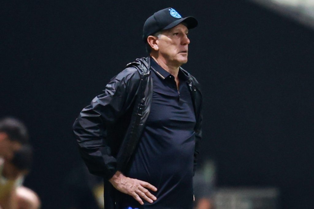 Renato-Grêmio-técnico-alamy2Y9AFET Técnico Renato Portaluppi no comando do Grêmio no Brasileirão