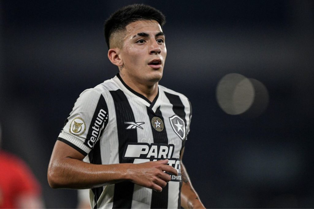 Botafogo: Almada é convocado para seleção da Argentina