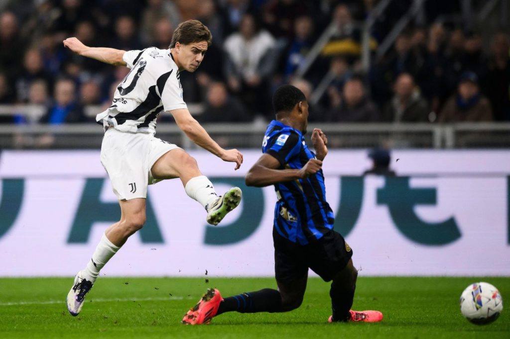 Juventus empata com a Inter de Milão em duelo de oito gols