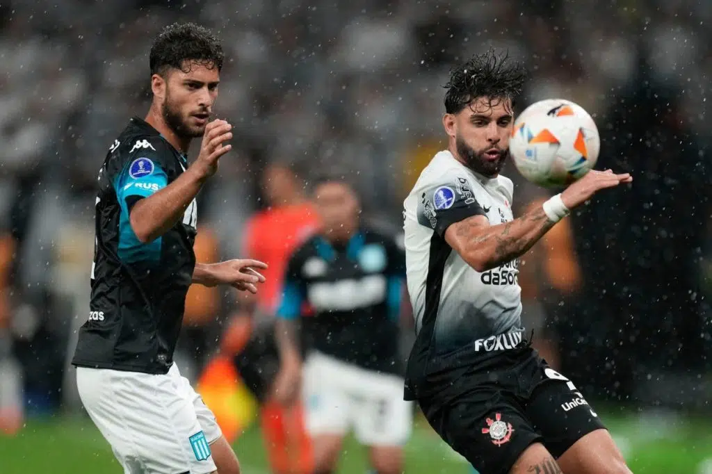 Corinthians fica no empate com o Racing pela Sul-Americana