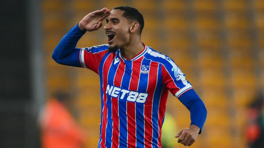 Maxence Lacroix of Crystal Palace Palpite Crystal Palace x Manchester United