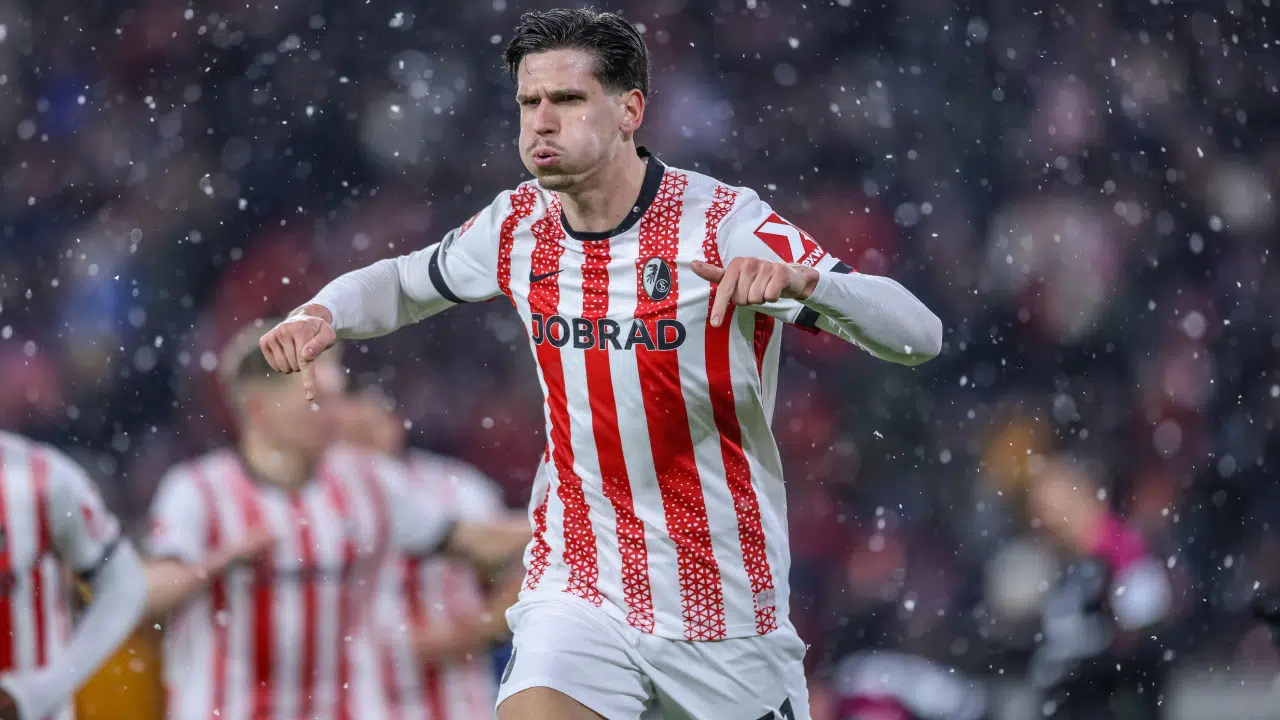 Igor Matanovic do Freiburg Palpite Freiburg x Colônia – Bundesliga – 25/01/2026