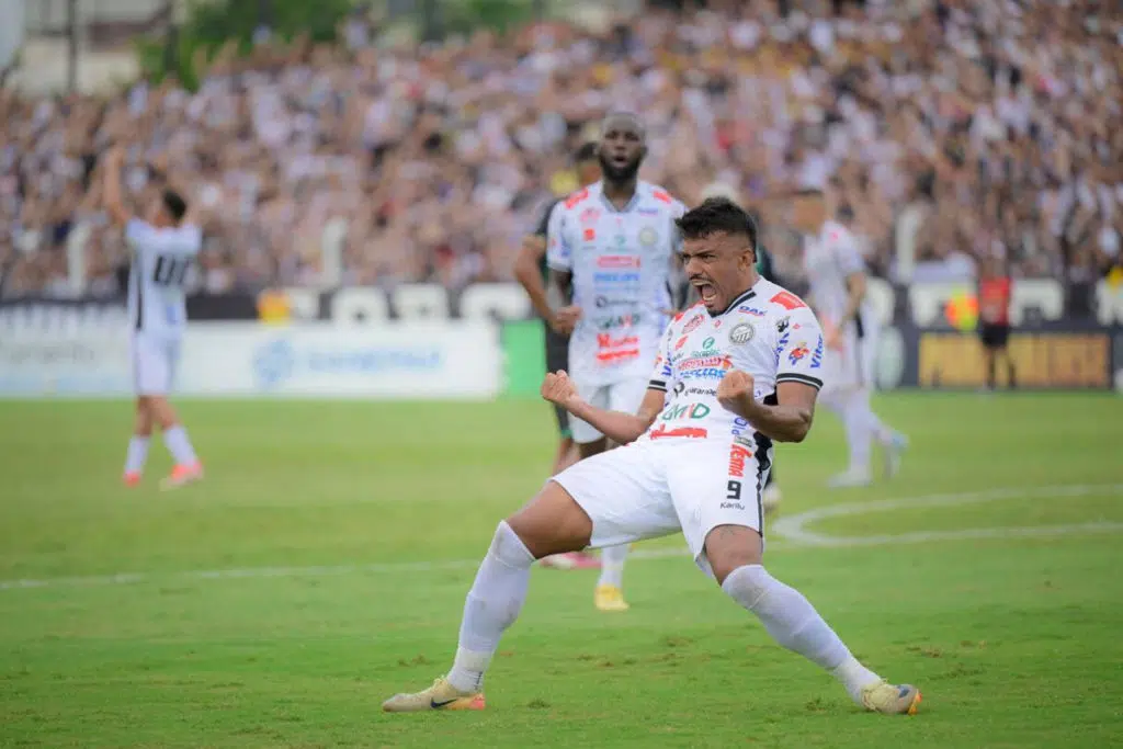 Palpite Operário x Coritiba