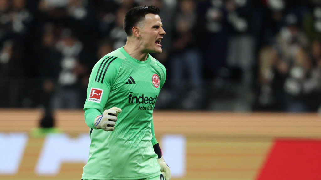 Michael Zetterer do Eintracht Frankfurt Palpite St. Pauli x Eintracht Frankfurt