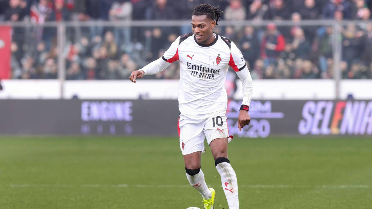 Rafael Leao do Milan Palpite Genoa x Milan – Campeonato Italiano – 17/05/2026