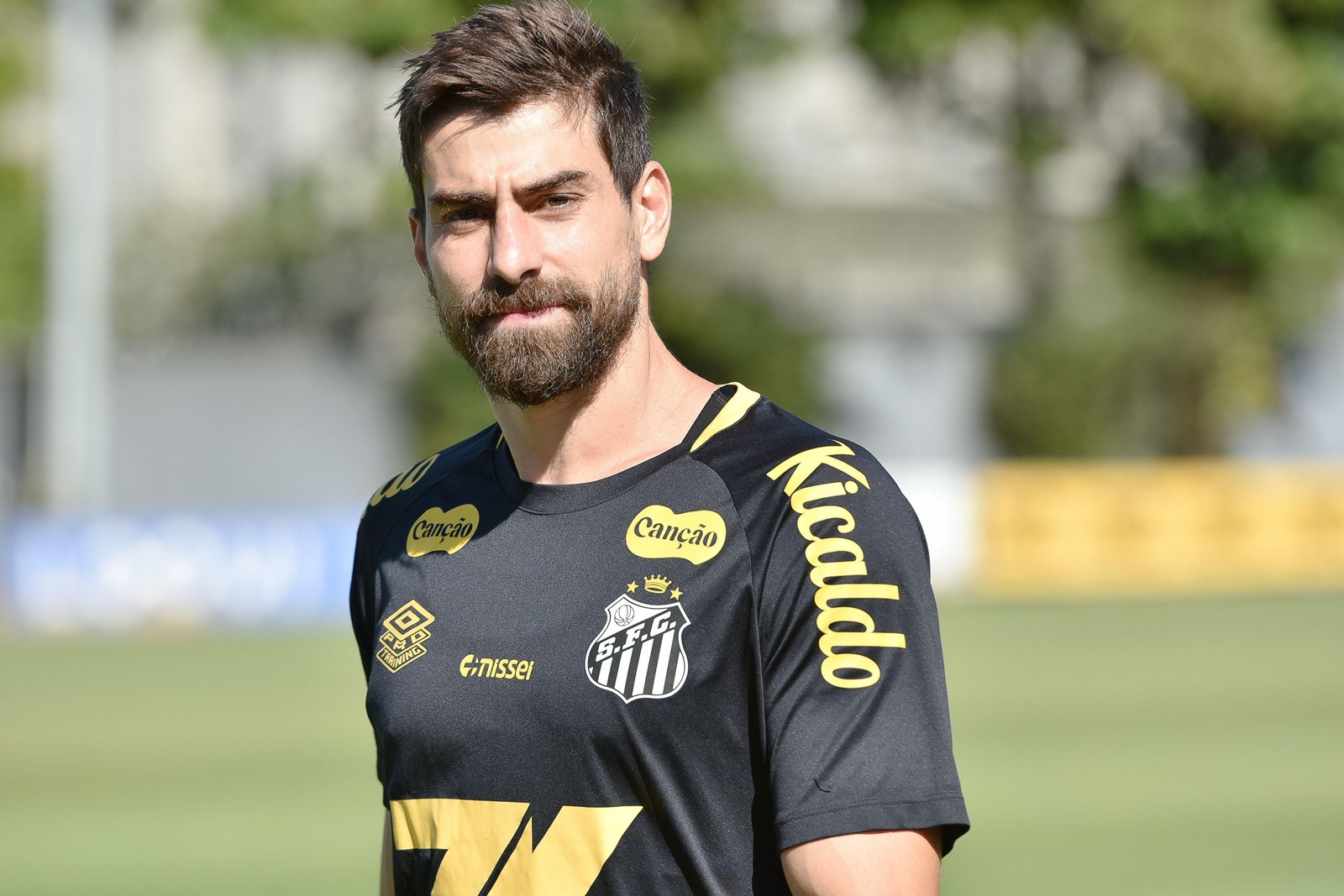 luan_peres_santos Palpite Santos x Internacional – Brasileirão – 18/03/2026