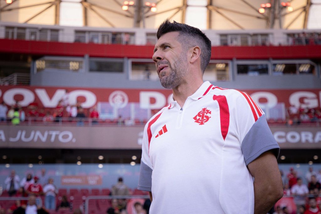 paulo_pezzolano_internacional