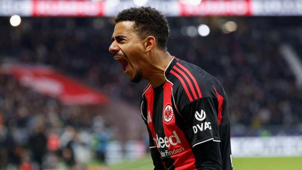 Ansgar Knauff do Eintracht Frankfurt Palpite Eintracht Frankfurt x Colônia