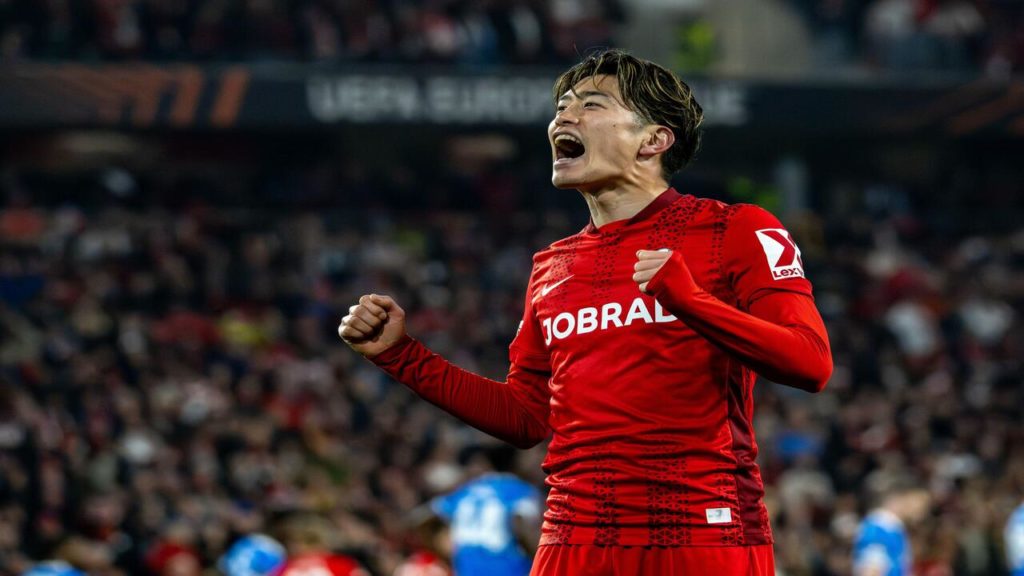 Yuito Suzuki do Freiburg Palpite Freiburg x Celta de Vigo