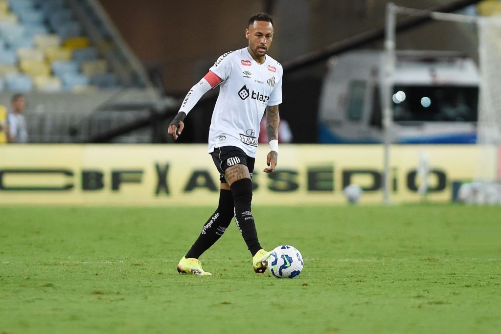 Rio de Janeiro, Brazil, April 13, 2025. Soccer player Neymar Jr of the Santos team, during a match against Fluminense, for the Brazilian Championship,