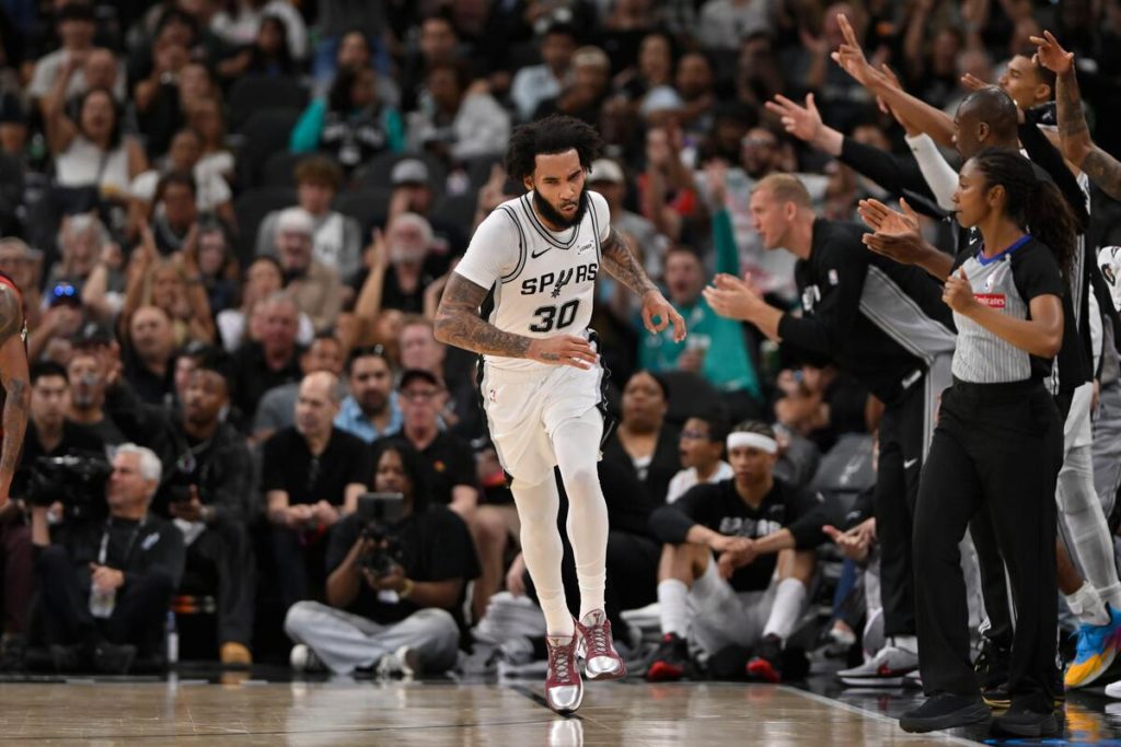 Palpite Los Angeles Clippers x San Antonio Spurs - NBA - 02/04/2026