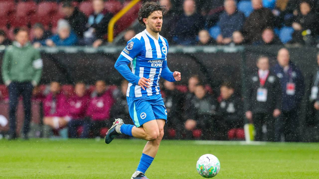 Ferdi Kadioglu do Brighton & Hove Albion Palpite Brighton x Manchester United – Premier League – 24/05/2026