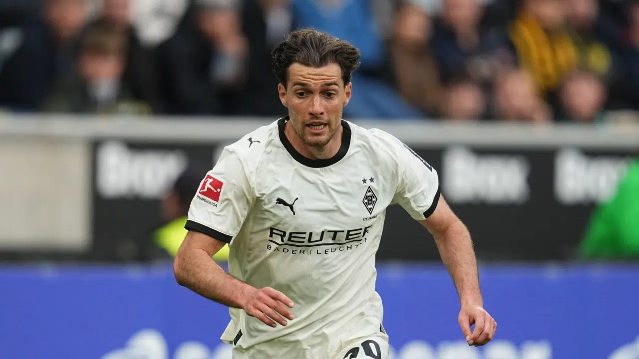 Joe Scally do Borussia Mönchengladbach Palpite Augsburg x Borussia Mönchengladbach – Bundesliga – 09/05/2026