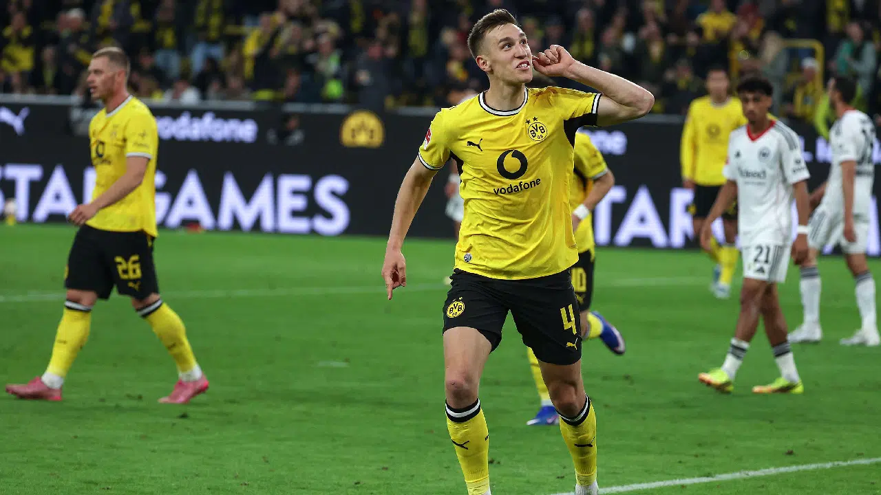 Nico Schlotterbeck do Dortmund Palpite Werder Bremen x Borussia Dortmund – Bundesliga – 16/05/2026