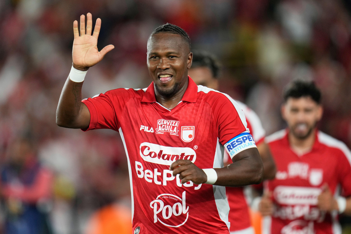 Hugo Rodallega of Colombia's Independiente Santa Fe celebrates scoring his side's opening goal against Brazil's Corinthians during a Copa Libertadores Group E soccer match in Bogota, Colombia, Wednesday, May 6, 2026. (AP Photo/Fernando Vergara) Palpite Santa Fe x Platense – Libertadores – 19/05/2026