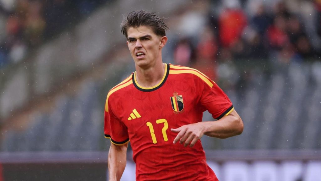 Charles De Ketelaere do Belgium Palpite Bélgica x Irã