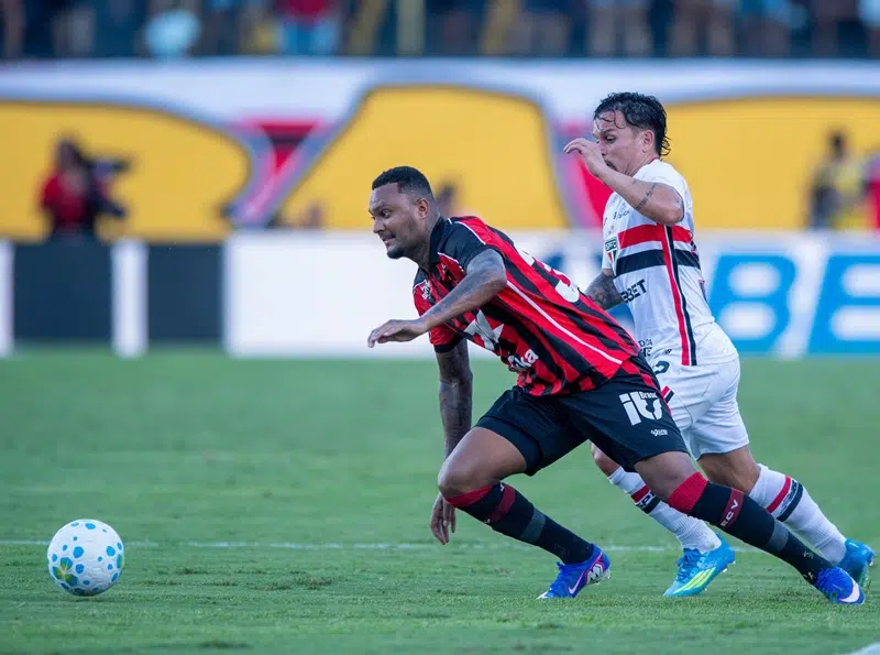 luan_candido_vitoria Palpite Vitória x Botafogo – Brasileirão – 16/08/2026