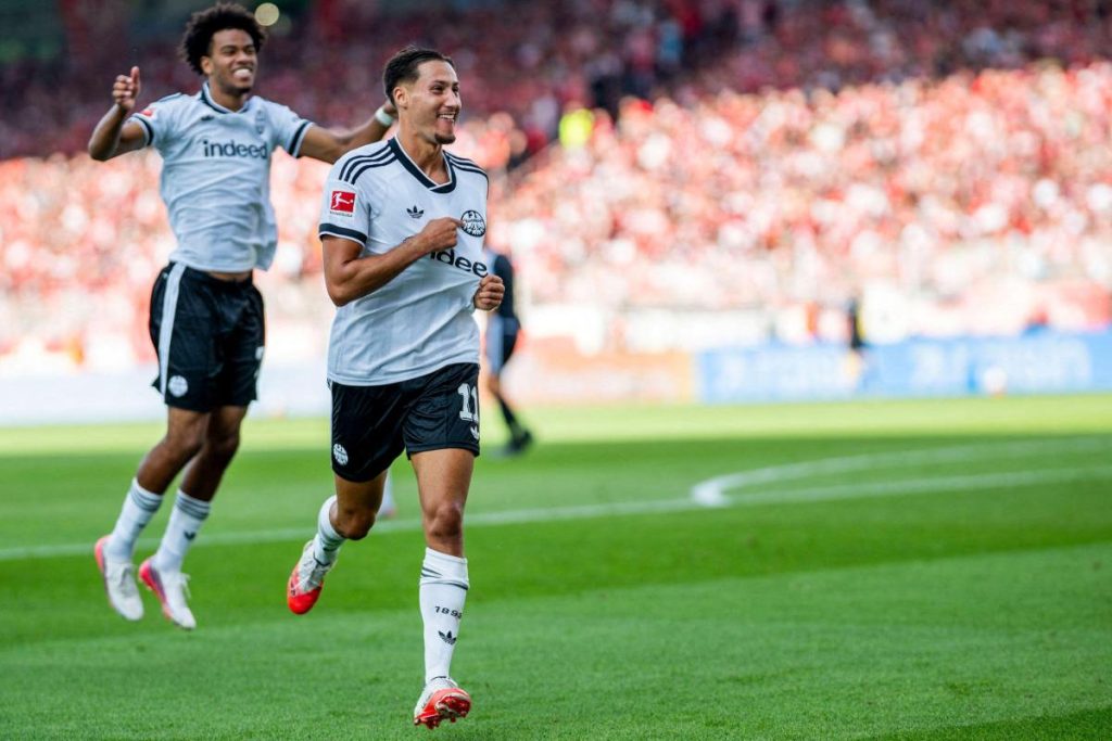 Palpite Eintracht Frankfurt x Augsburg